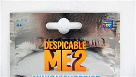 小黄人玩具包装袋挂孔撕口