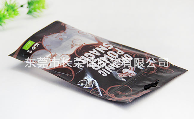 休闲零食直立包装袋整体效果