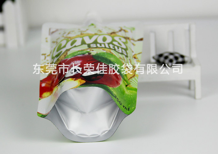 自立吸嘴铝箔袋底部